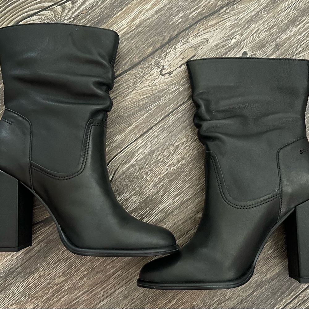 Steve Madden Black Heeled Boots with Chunky Block Heel